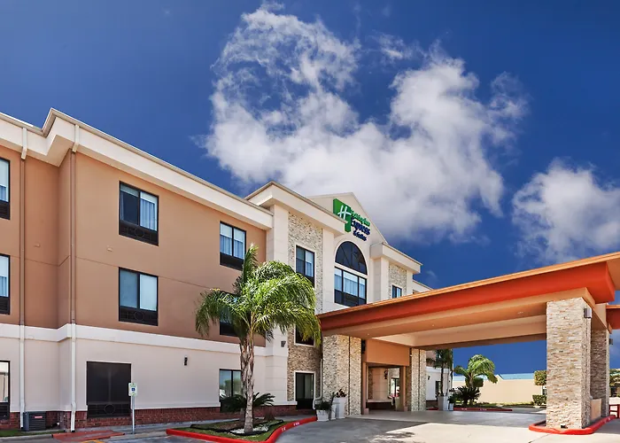Holiday Inn Express & Suites Houston East By Ihg
