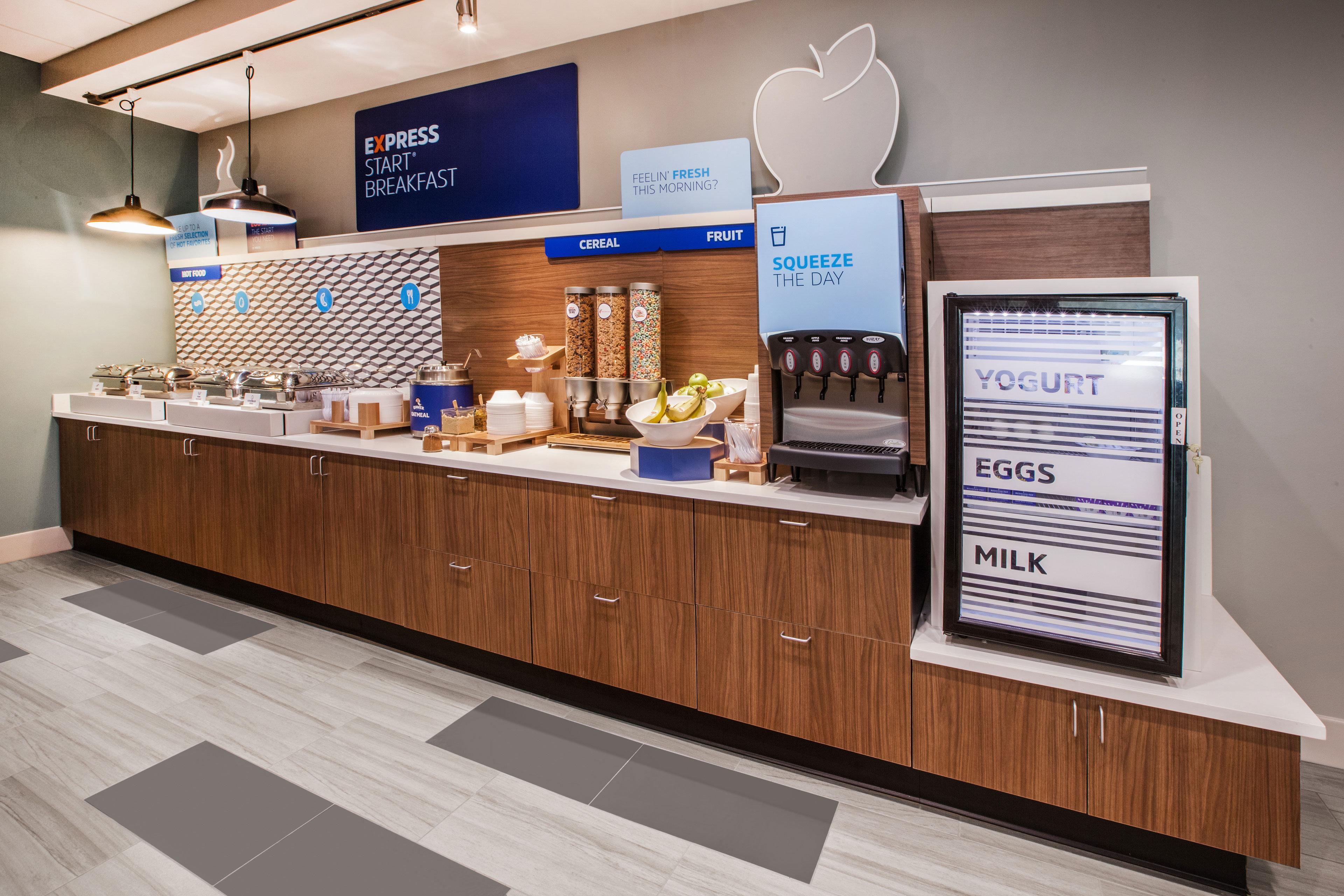 Hotel Express & East By Ihg 2*
