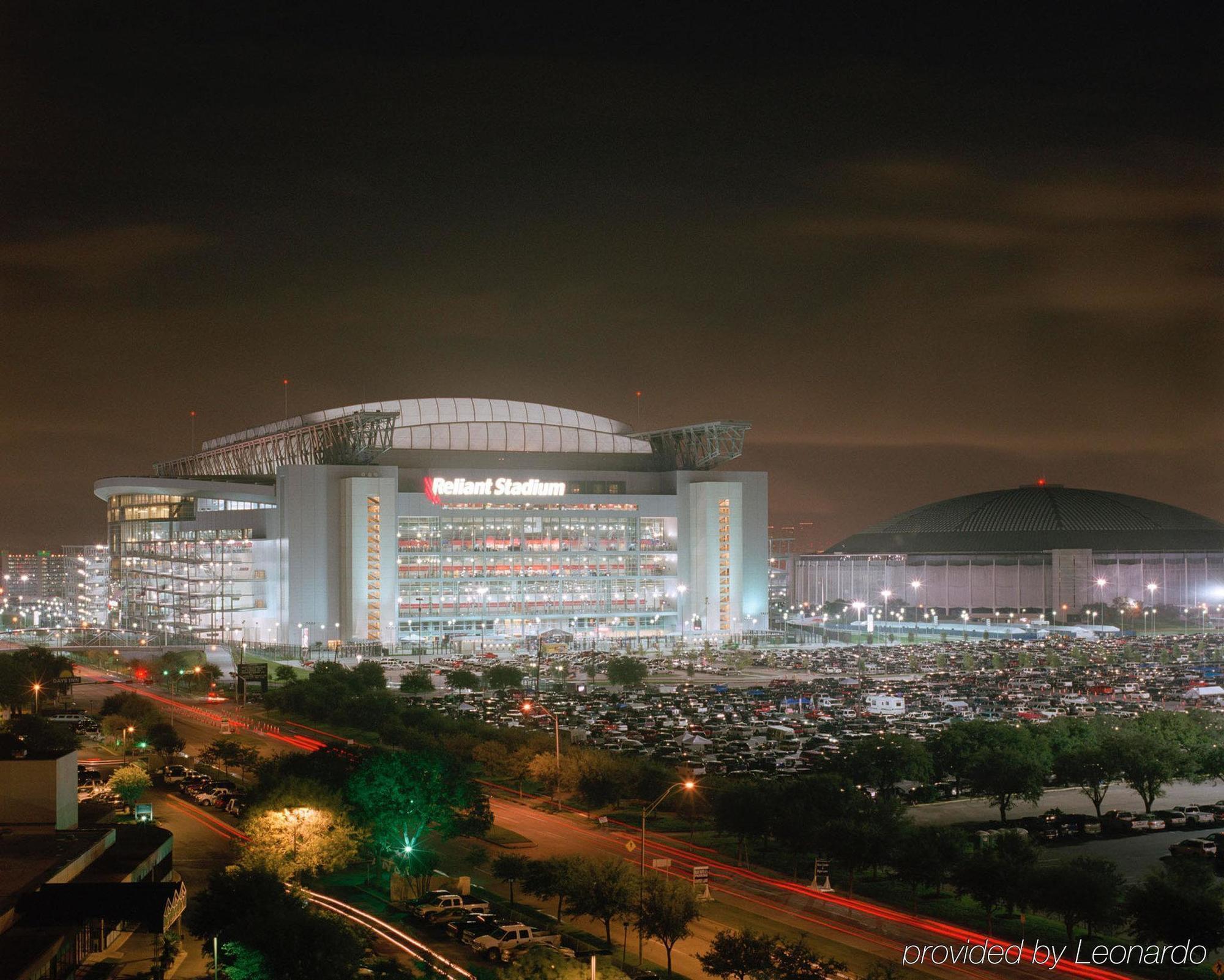 Hotel Express & East By Ihg Houston