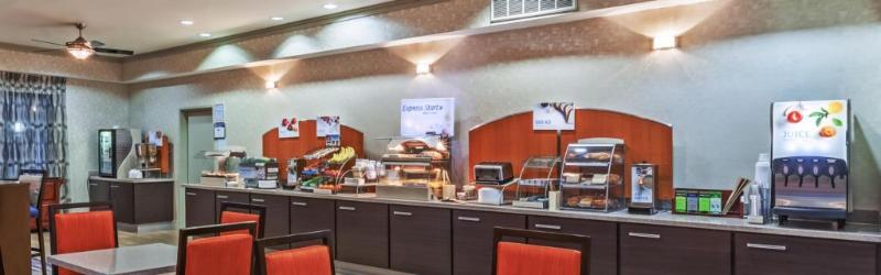 Express & East By Ihg Hotel Houston