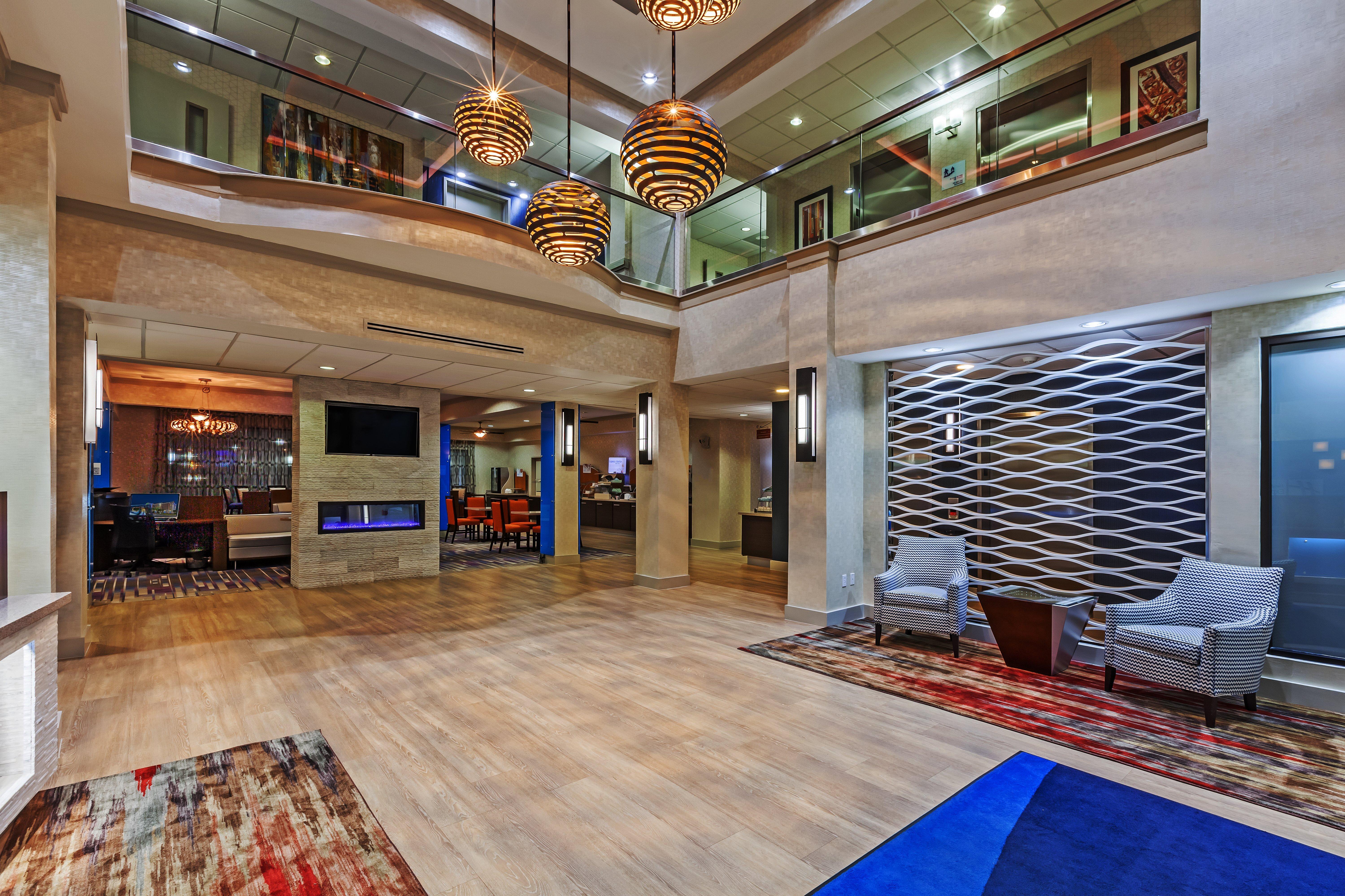 Hotel Express & East By Ihg Houston